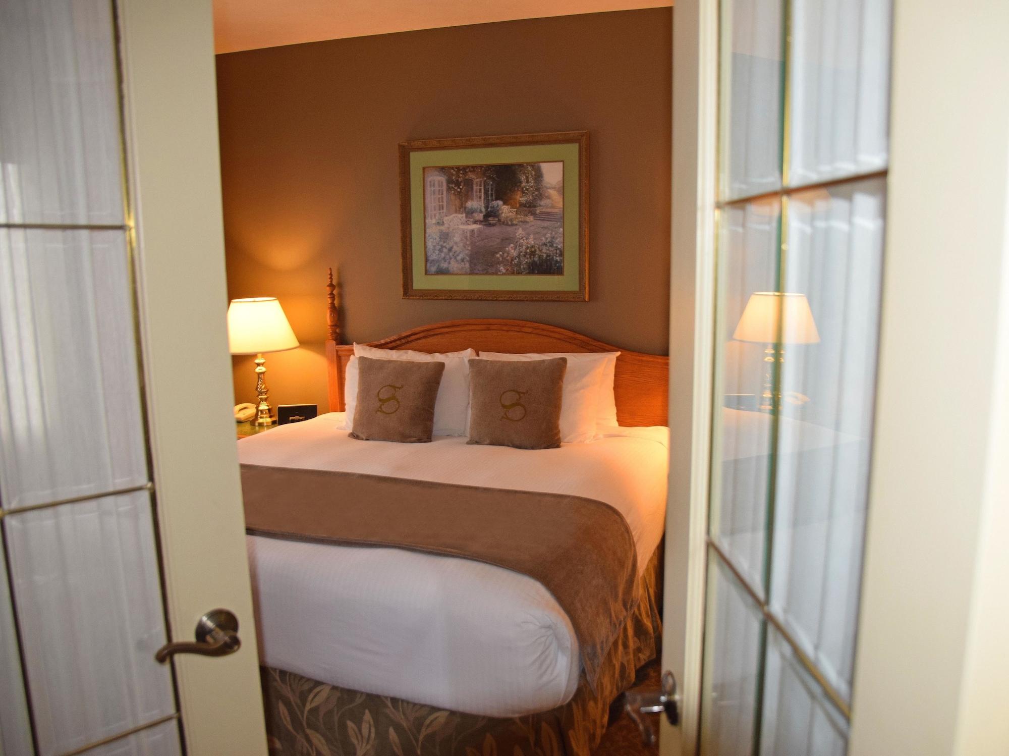 Stone Gate Inn Ориллия Экстерьер фото