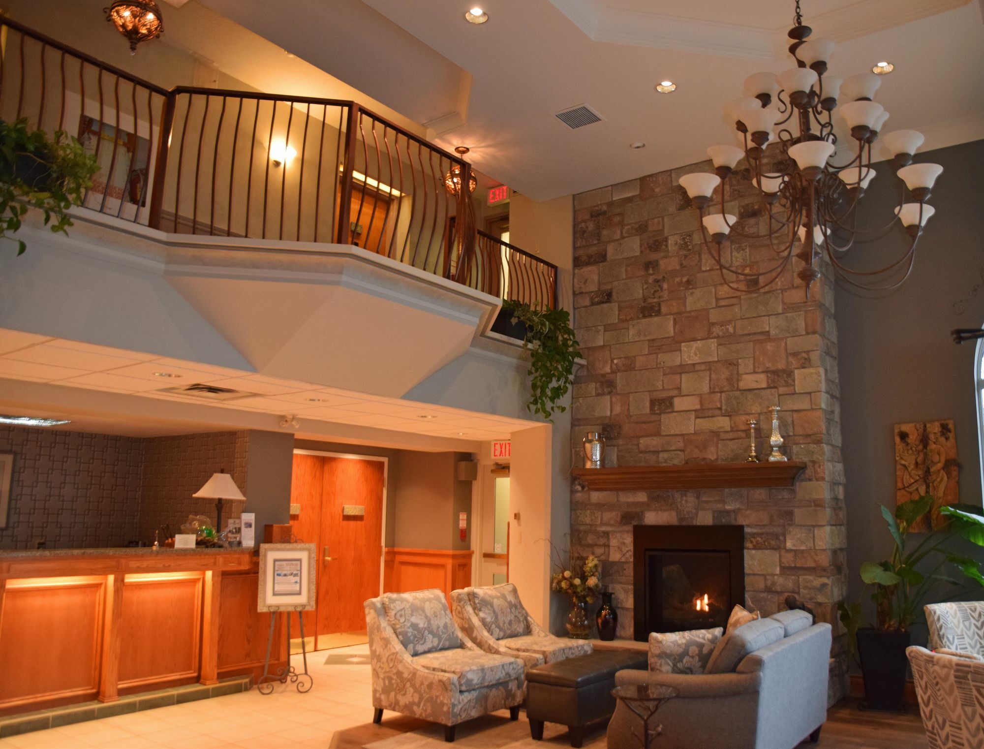 Stone Gate Inn Ориллия Экстерьер фото
